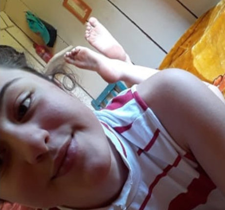 Friend s Pretty Feet porn model photos