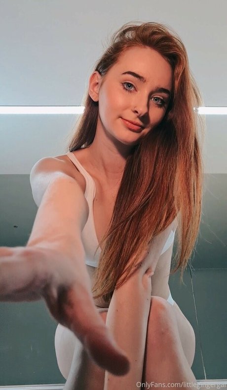 Littlegingergal star nude picture