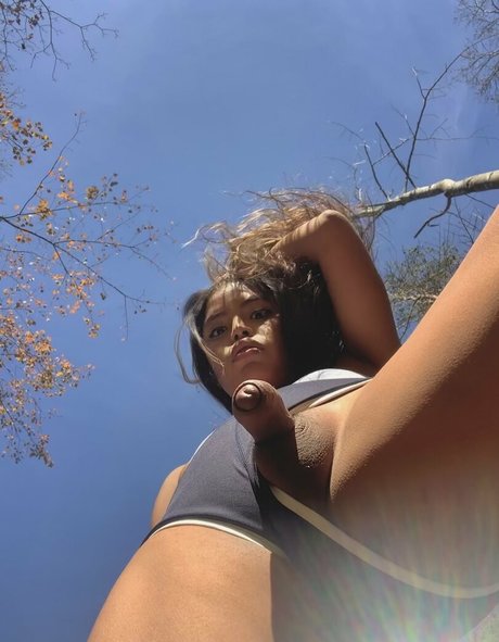 Olivia Luna model nudes image