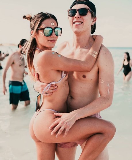 Dylan Autoletic naked pornstar picture