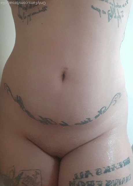 Broadzilla nudes model gallery