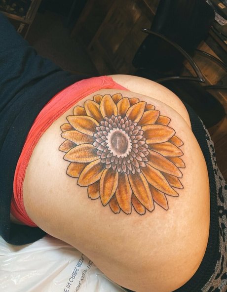 Broadzilla exclusive pornstar picture