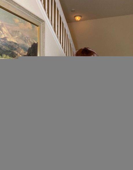 OIympiia model high quality pictures