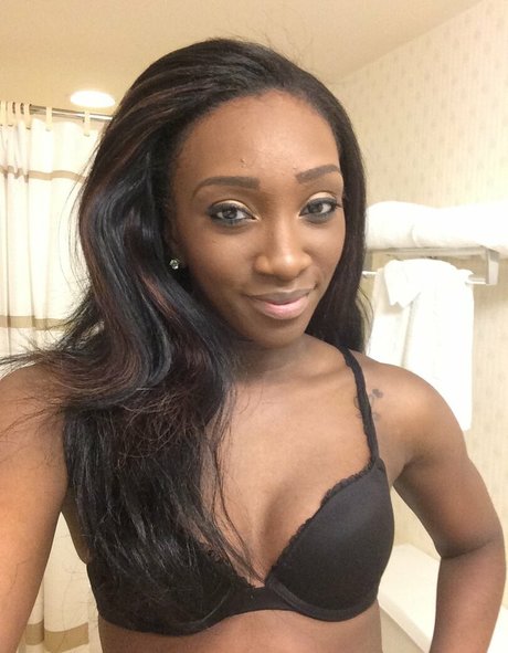 Dnay Baptiste nice actress gallery