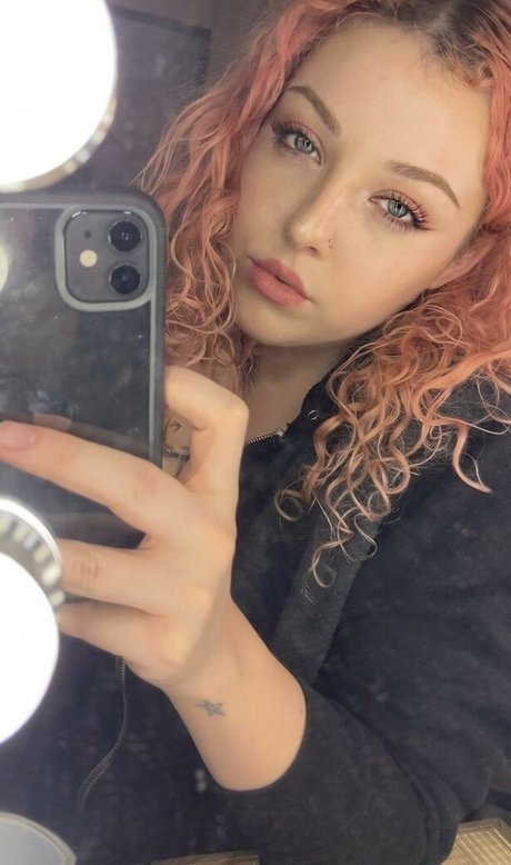 Pinkthemagicdragon pornstar sex galleries