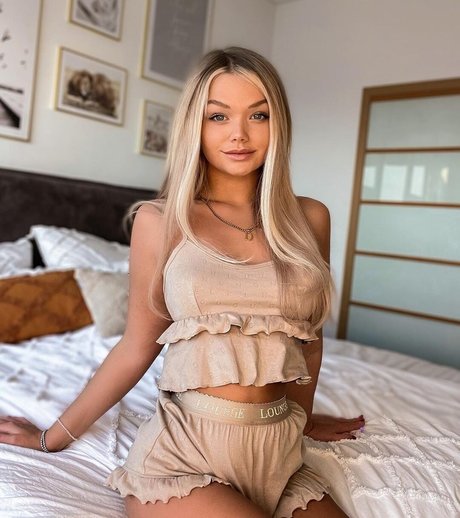 sarahx ws xxx star archive