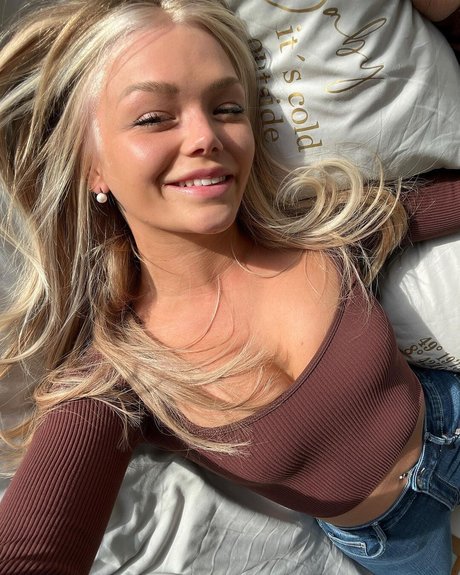 sarahx ws model hd picture