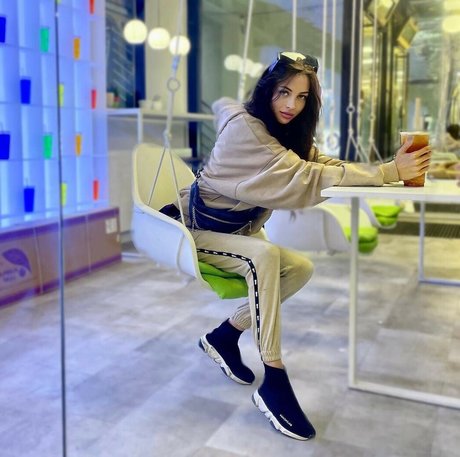 marlinskaa pornstar archive