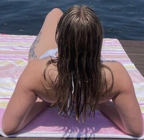 Kaitlynlacasse nice pornstar gallery