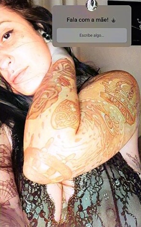 Chris Hensel erotic model gallery