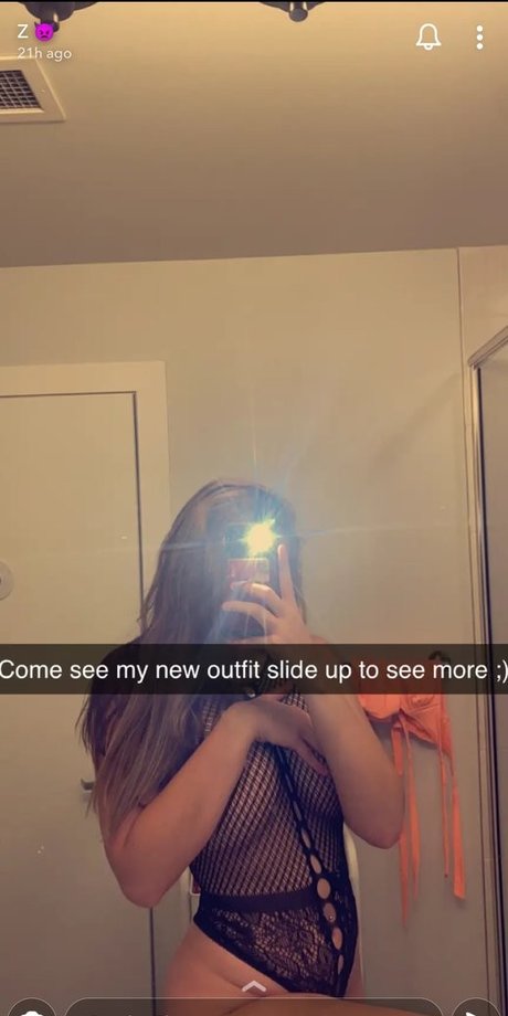 zaraczellmer sexy star picture