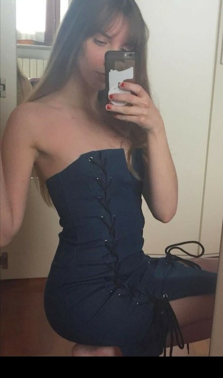 Bianco Svg star erotic image