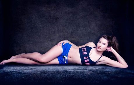 Eleonore Costes pornstar sexy galleries