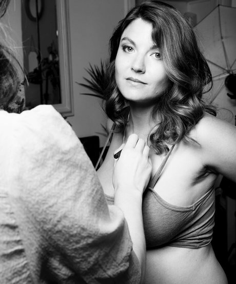 huge fake tits onlyfans hot porn pics