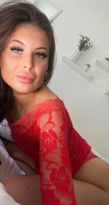 Mackenizebleu model pornographic image