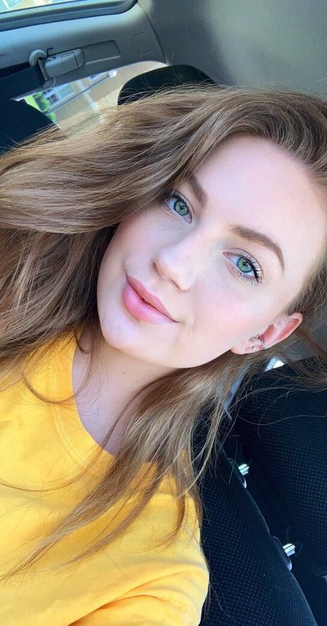 Pumasbutthole model nude pics