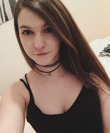 Lumenti pornstar hot pic