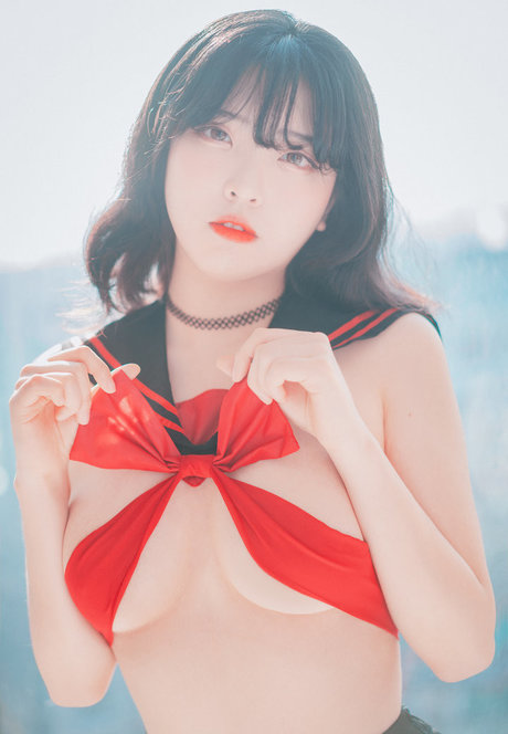 Hana Song pornstar pretty photo