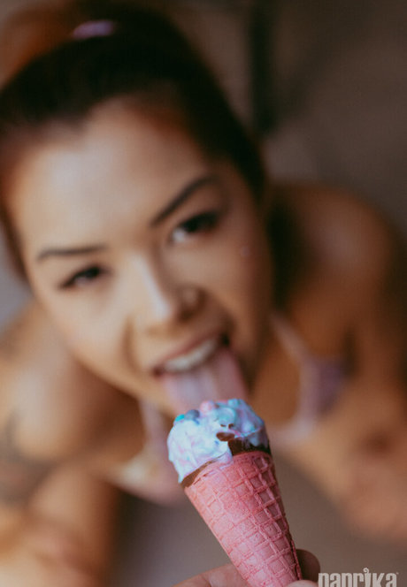 Letye nudes model archive