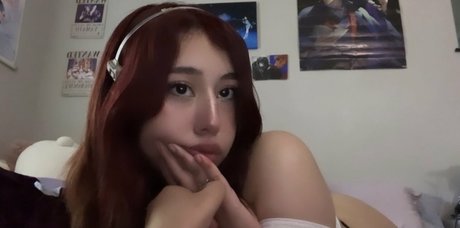 Prdsjas model pornographic photo