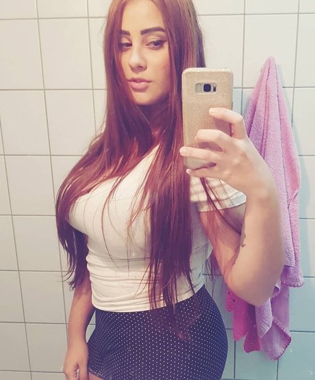 Isabela Barri best star pics