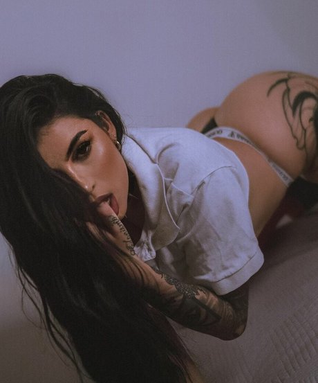 Alison Estrada pornstar pretty pics