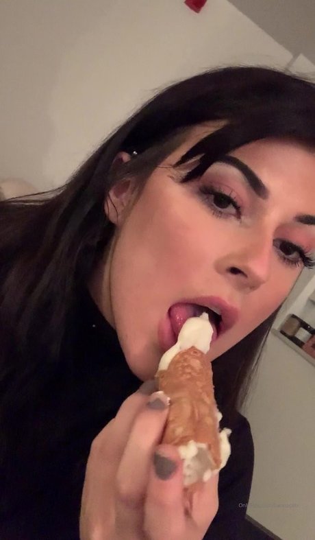 Kenna Vita nude star img