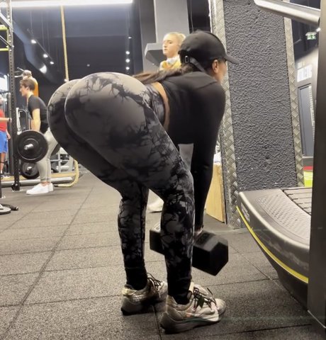 Akirayass best model images