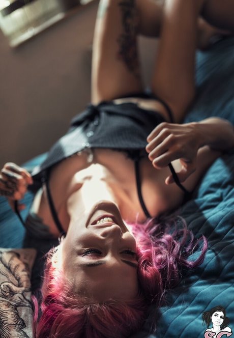 Kelloggsbombs hot star images