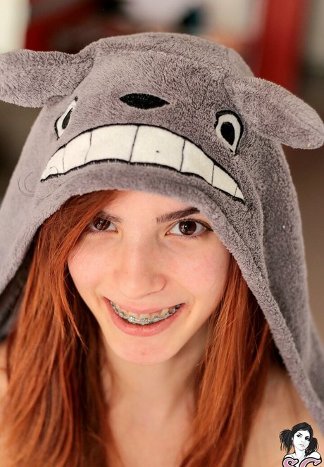 Elithes best actress images