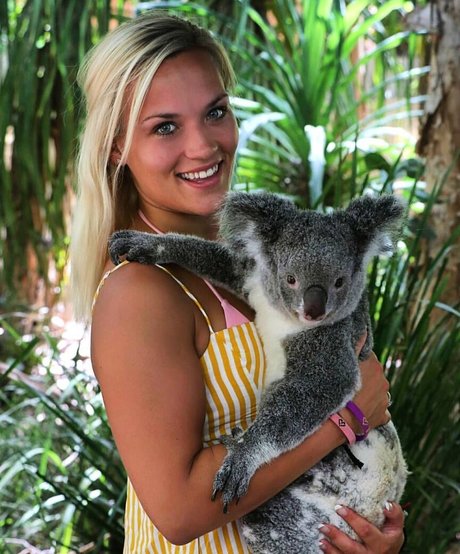 Phillipa23 pornstar sexy pics