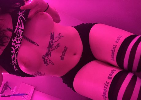 stepmommy58 model nude picture