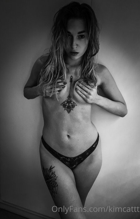 KimKat hot pornstar galleries