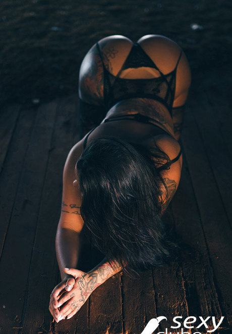 Vitoria Baroni exclusive star image