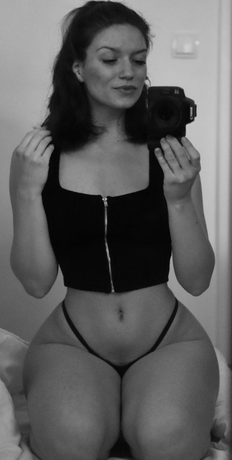 Cjella star art pictures