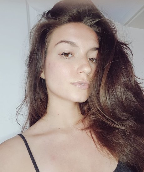 Cjella free actress galleries