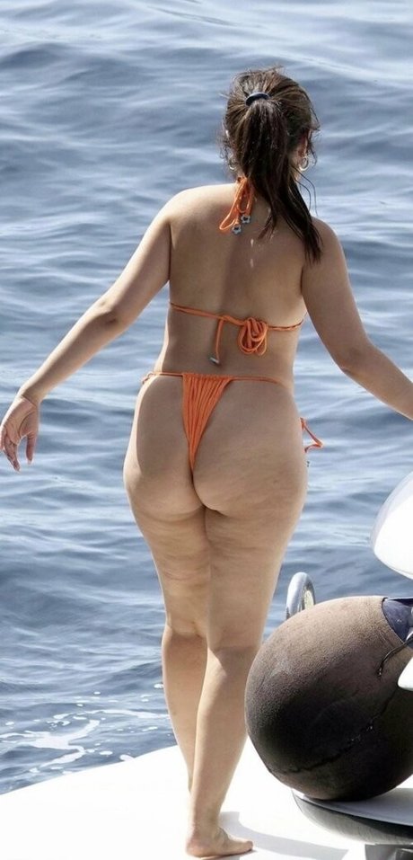 Camilla Cabelo star beautiful photos