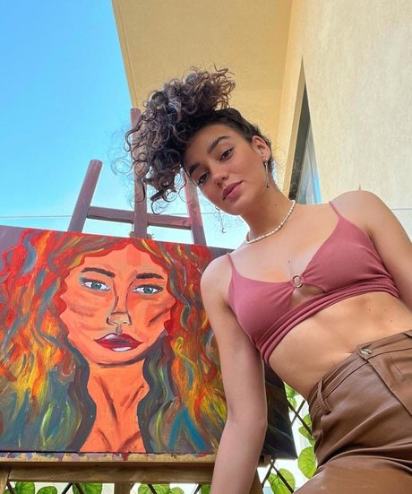 Liraz Nomdar star free pic