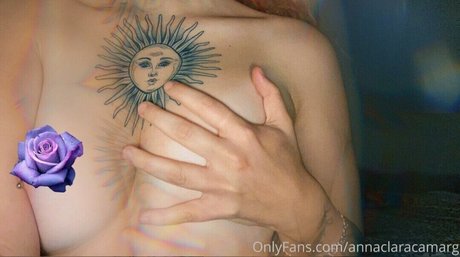 Anna Clara Camargo sexy star image