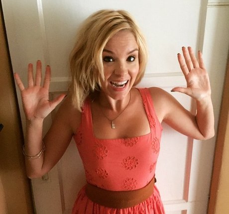 Brea Grant model pictures