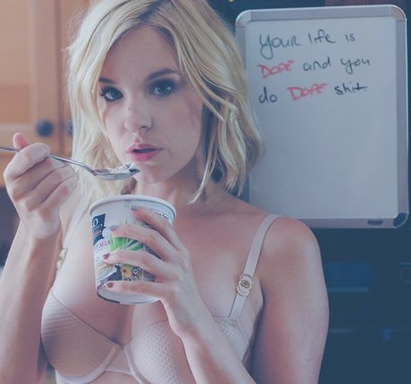 Brea Grant top pornstar galleries