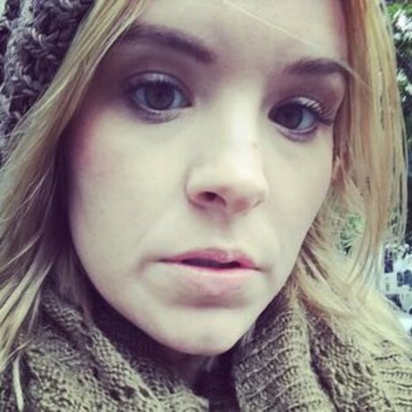 Brea Grant model nice pictures