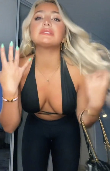 Juliana Sanchez nudes star img