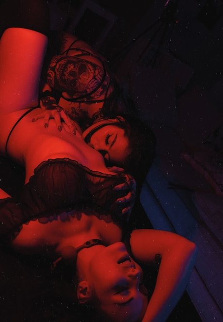 kenziedebra star top photo