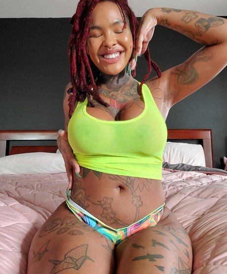 Diandra Janelle Rose adult star gallery