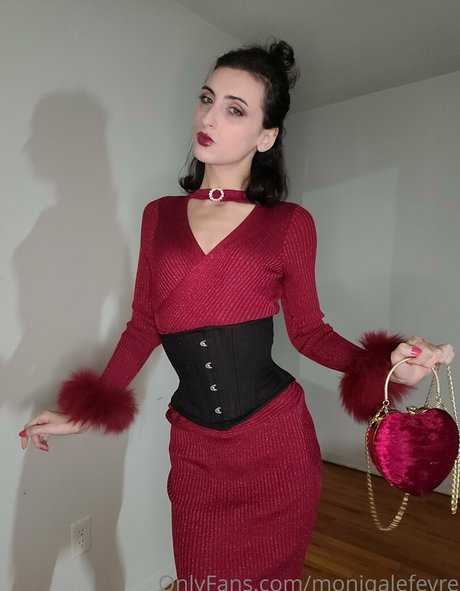 Moniqa Lefevre star free galleries