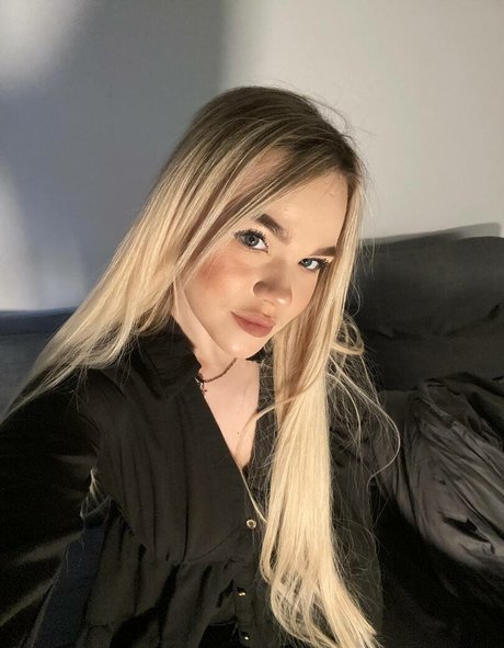 alicebrightt star galleries