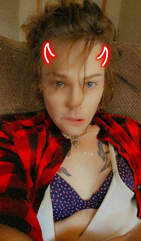 stevieslays model erotic photos