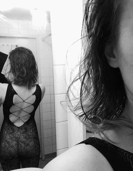 Italkwho pornstar pretty images