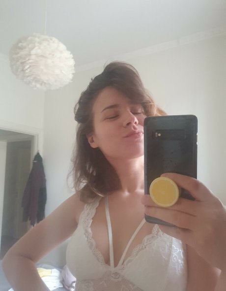 Italkwho model best photo